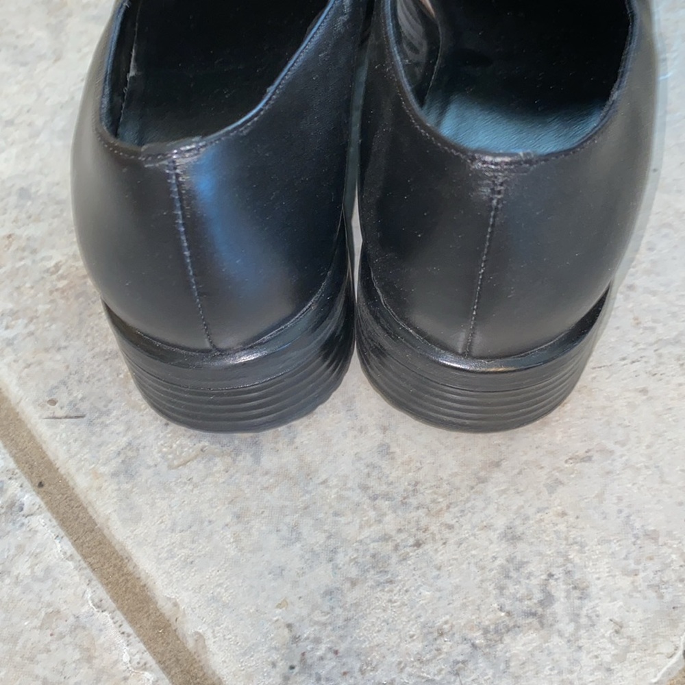 🌹4/$20 Black loafers - Picture 7 of 8